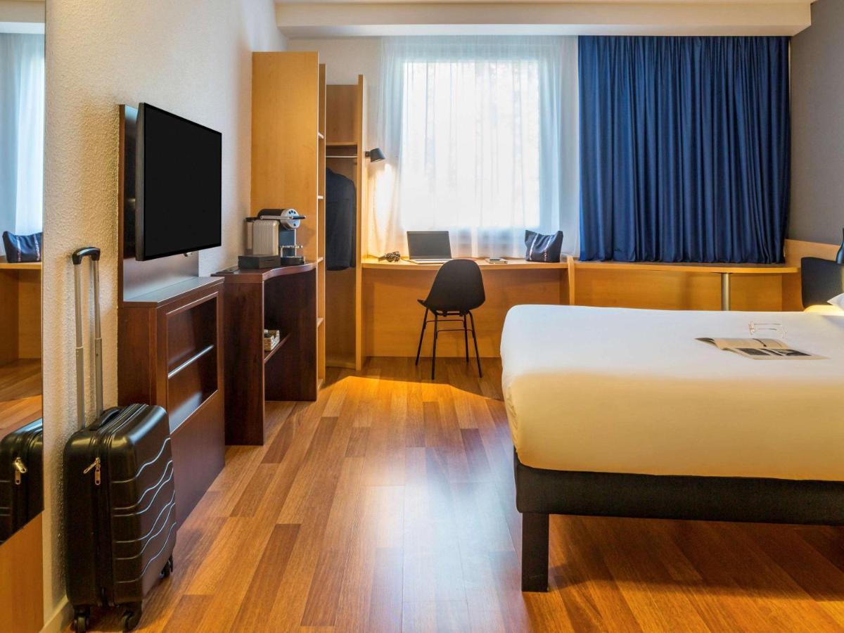 מלון Ibis Geneve Petit Lancy מראה חיצוני תמונה